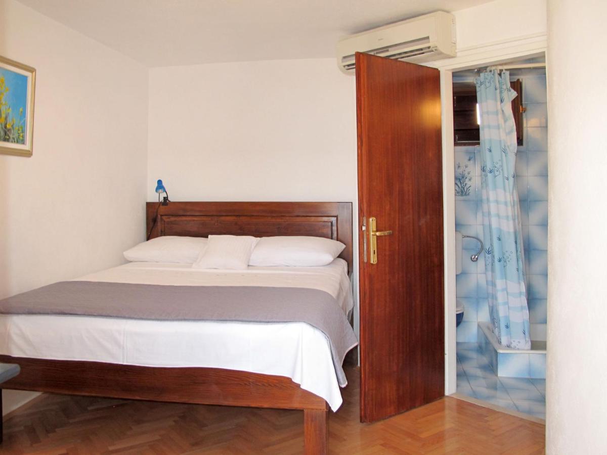 Holiday home Ivo - Mka230 By Interhome Brela