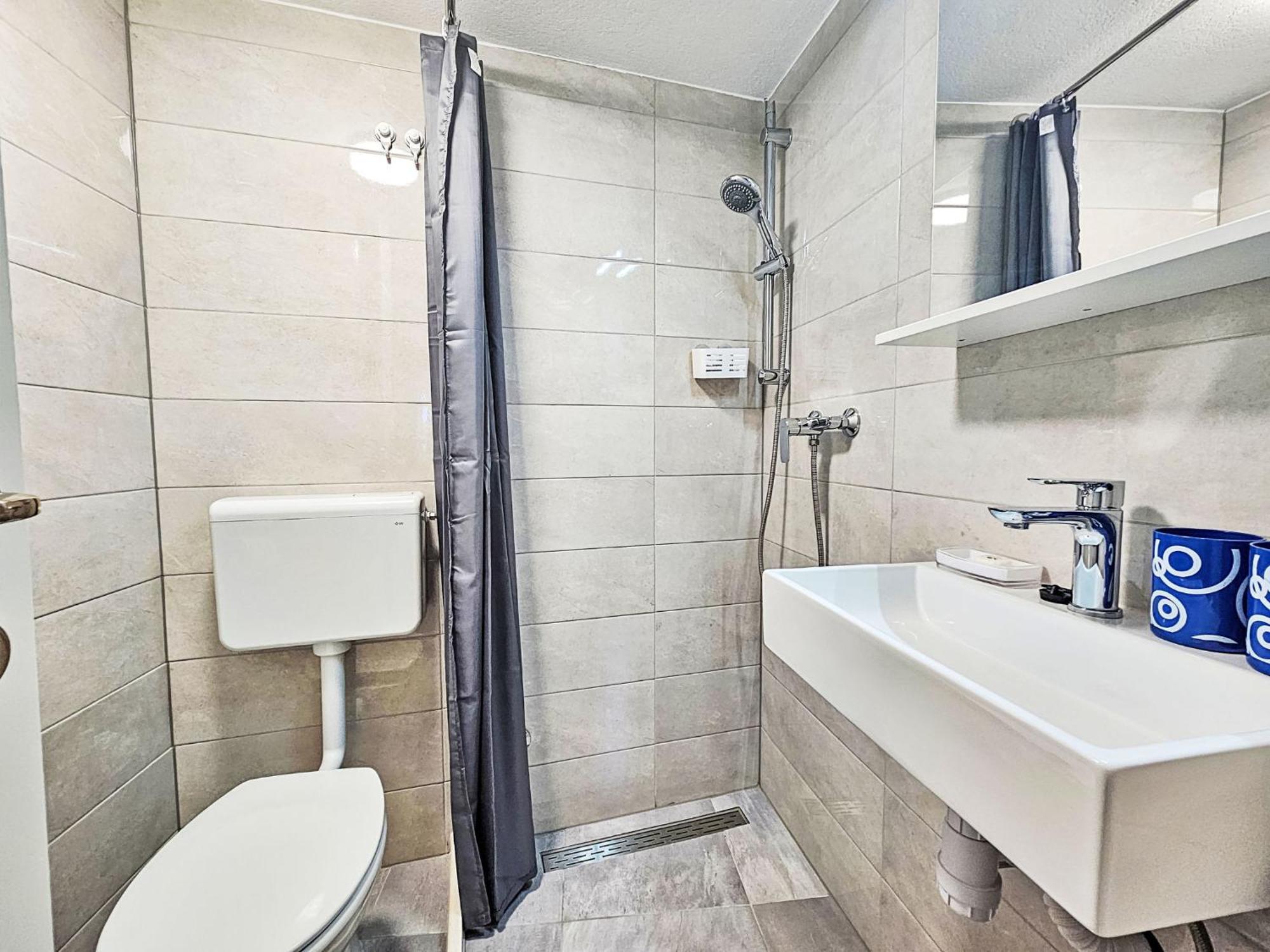 Holiday home Ivo - Mka230 By Interhome